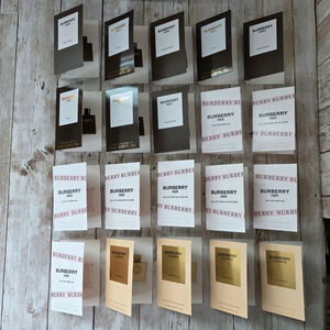 20 × Unisex Burberry Sam ple Set